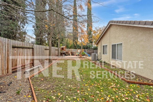 Building Photo - 134 John Henry Cir