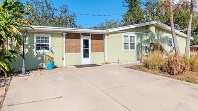 Building Photo - CLEAR675