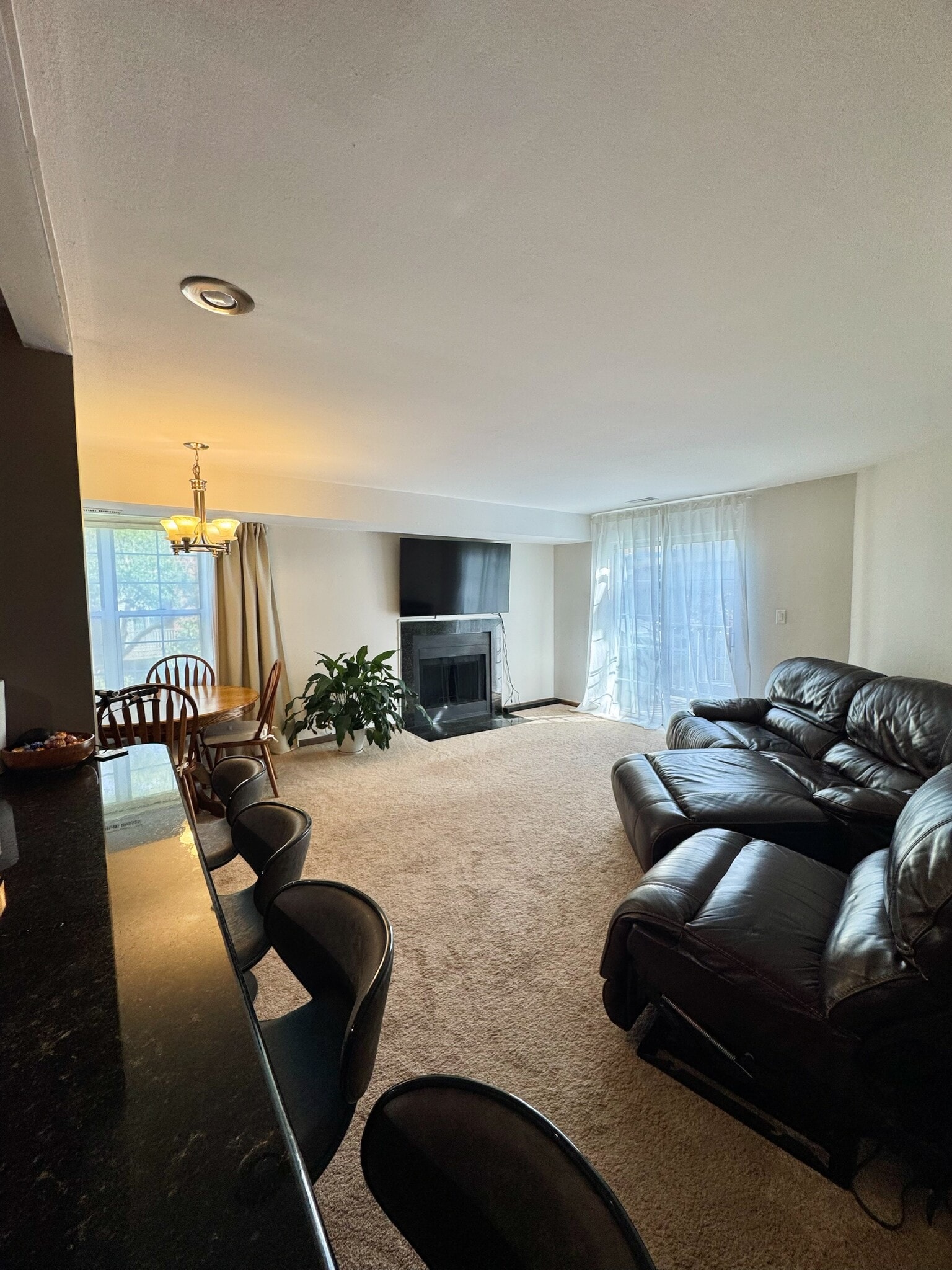 Building Photo - 108 White Oak Ct