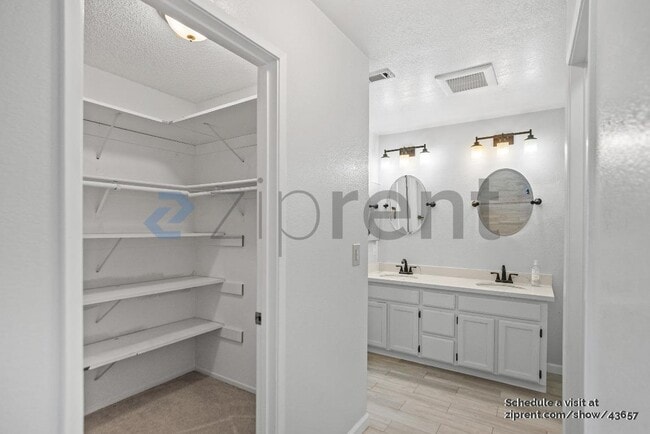 Building Photo - 38814 Rosegate Terrace