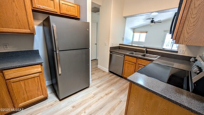 Building Photo - 13212 N Classic Overlook Ct