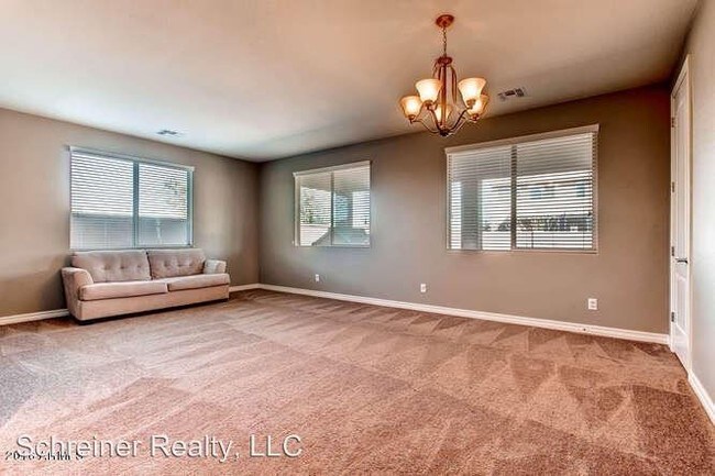 Building Photo - 4 br, 3 bath House - 2506 E. Tonto Dr.