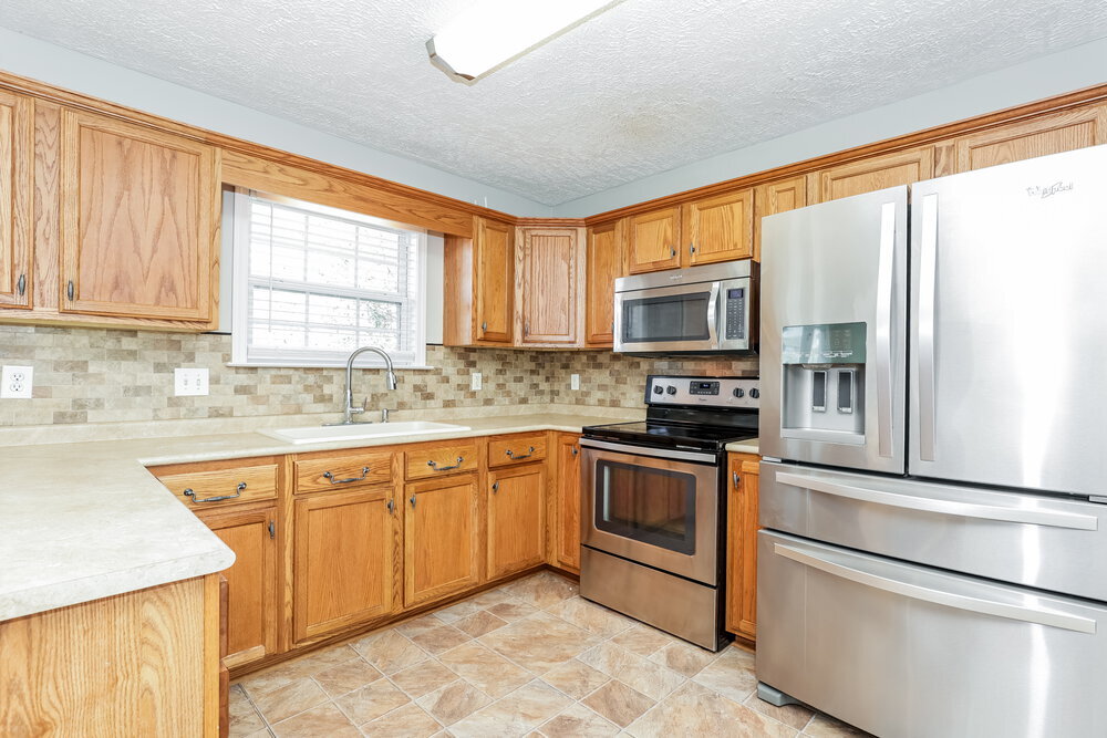 Building Photo - 3128 Hardwood Dr