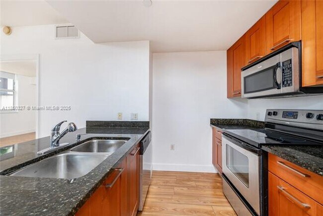 Building Photo - 4100 Salzedo St