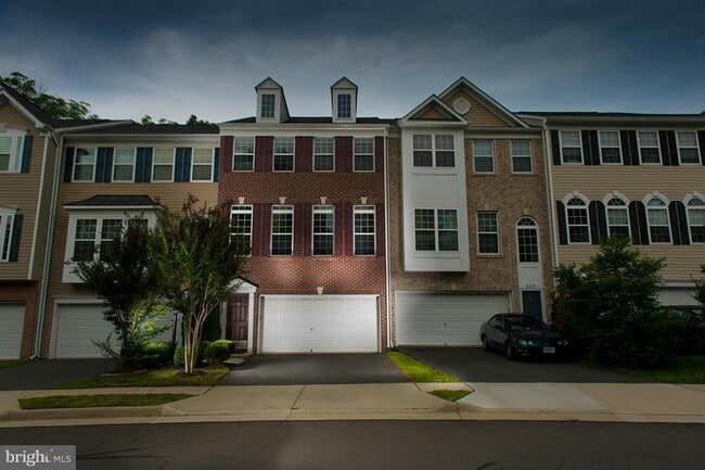 Building Photo - 8330 Leighlex Ct