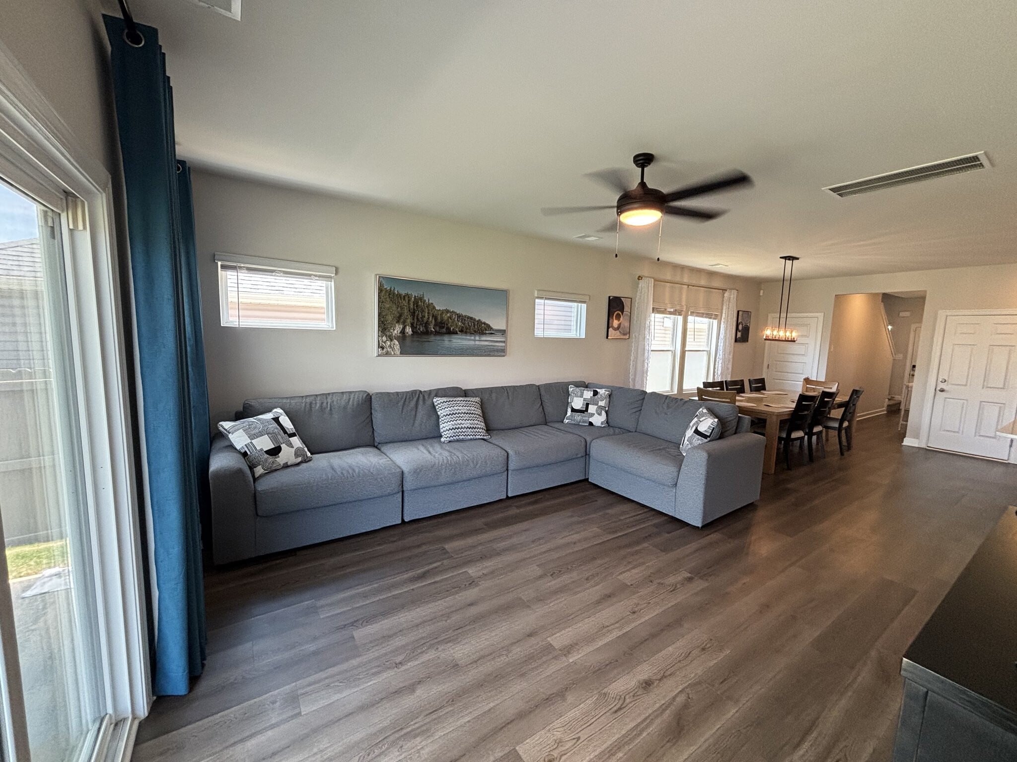 Building Photo - 702 Whitebark Dr