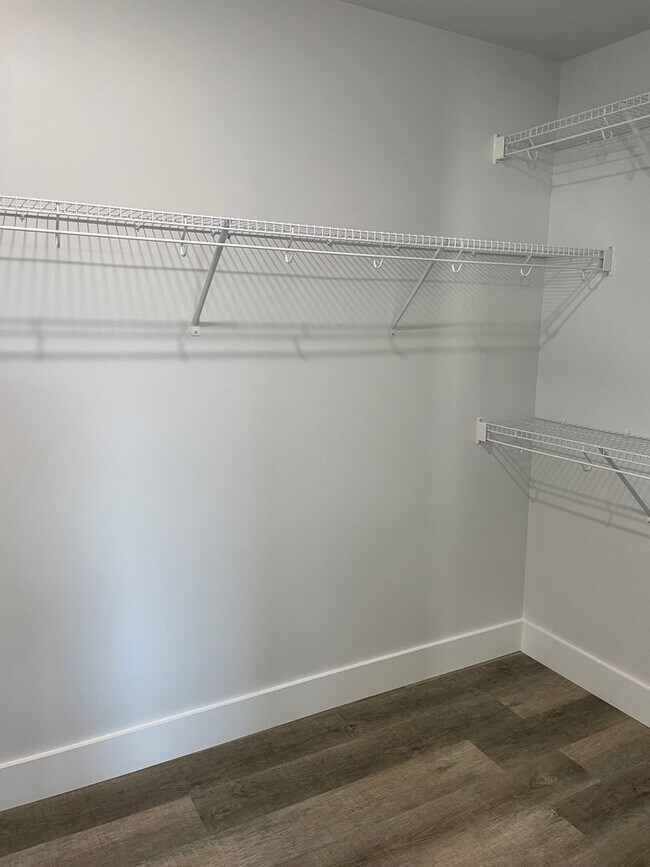 Building Photo - Beautiful Home for Rent – Modern Comforts & Great Features!