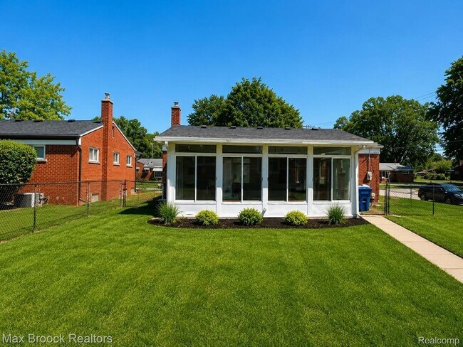 Building Photo - 21307 Le Fever Ave