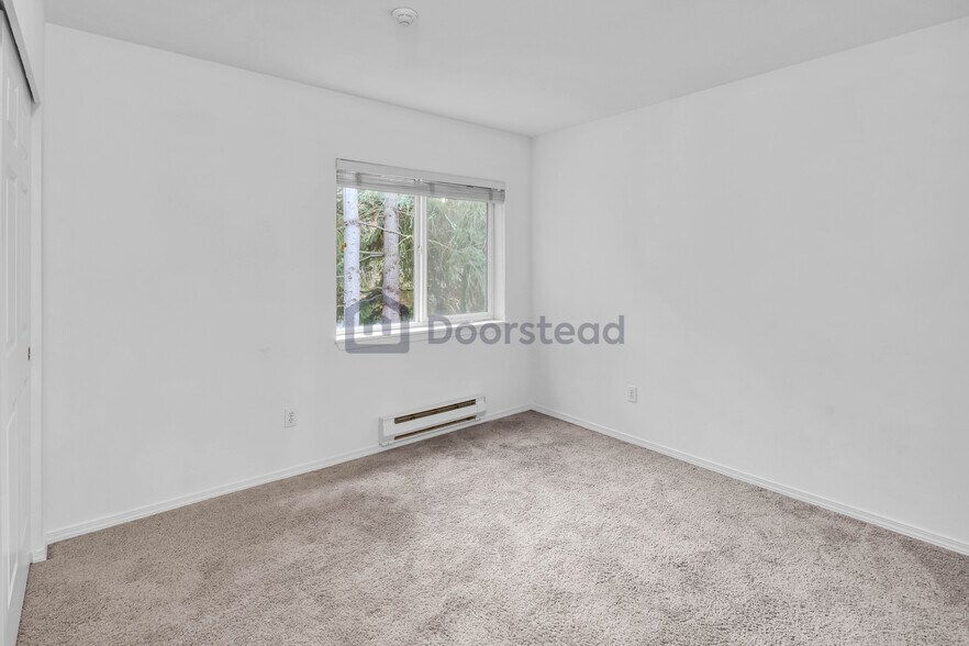 Building Photo - 18003 NE 93rd Ct