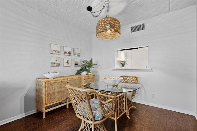 Building Photo - 4500 N Flagler Dr