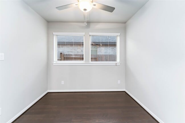 Building Photo - 7334 Lake Arrowhead Ln