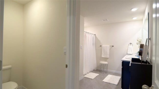 Building Photo - 6987 SW 136th Ln