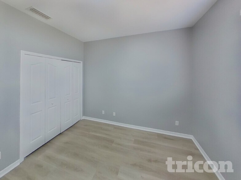 Building Photo - 4098 Twinbush Terrace