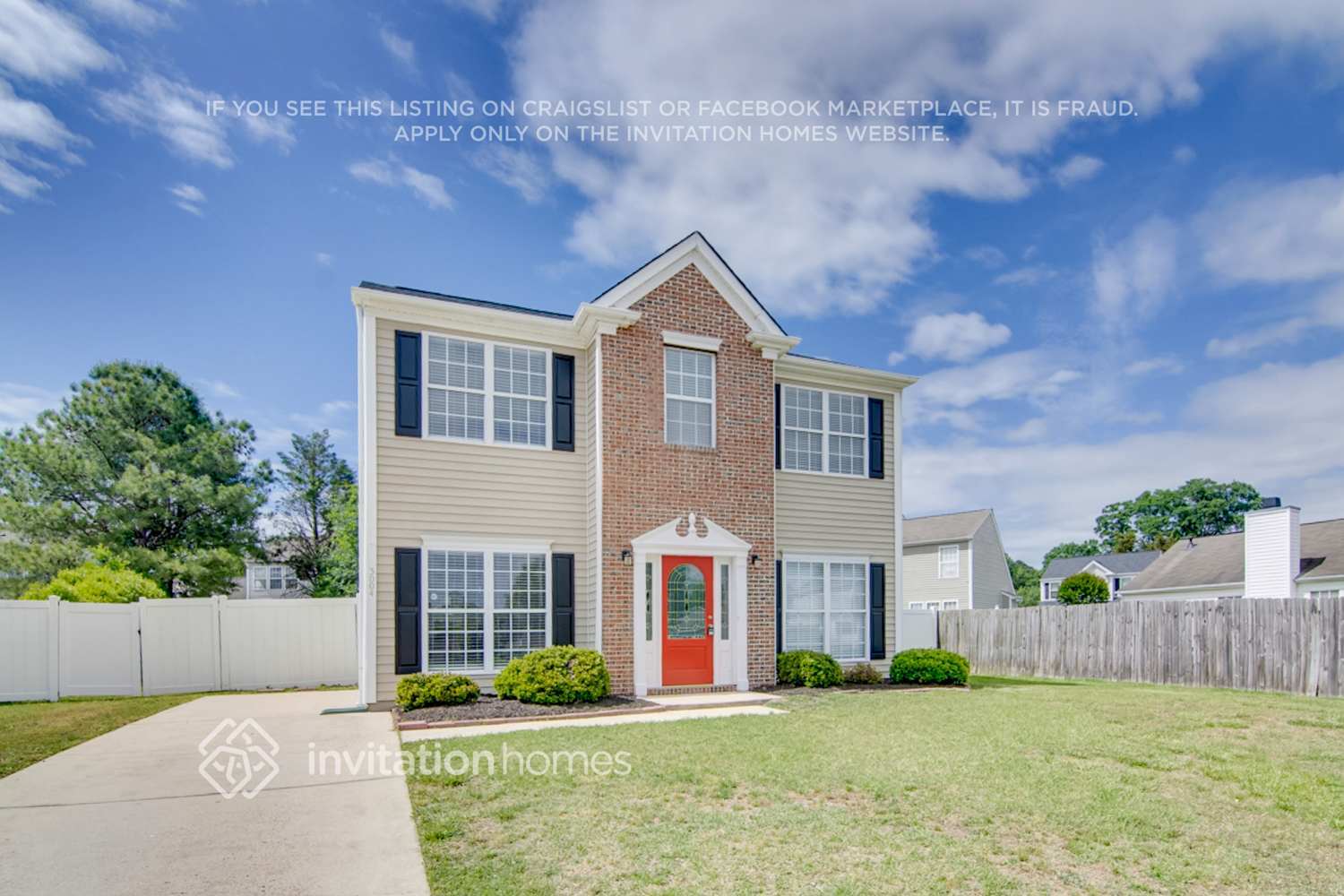 Building Photo - 3004 Riverbrooke Dr