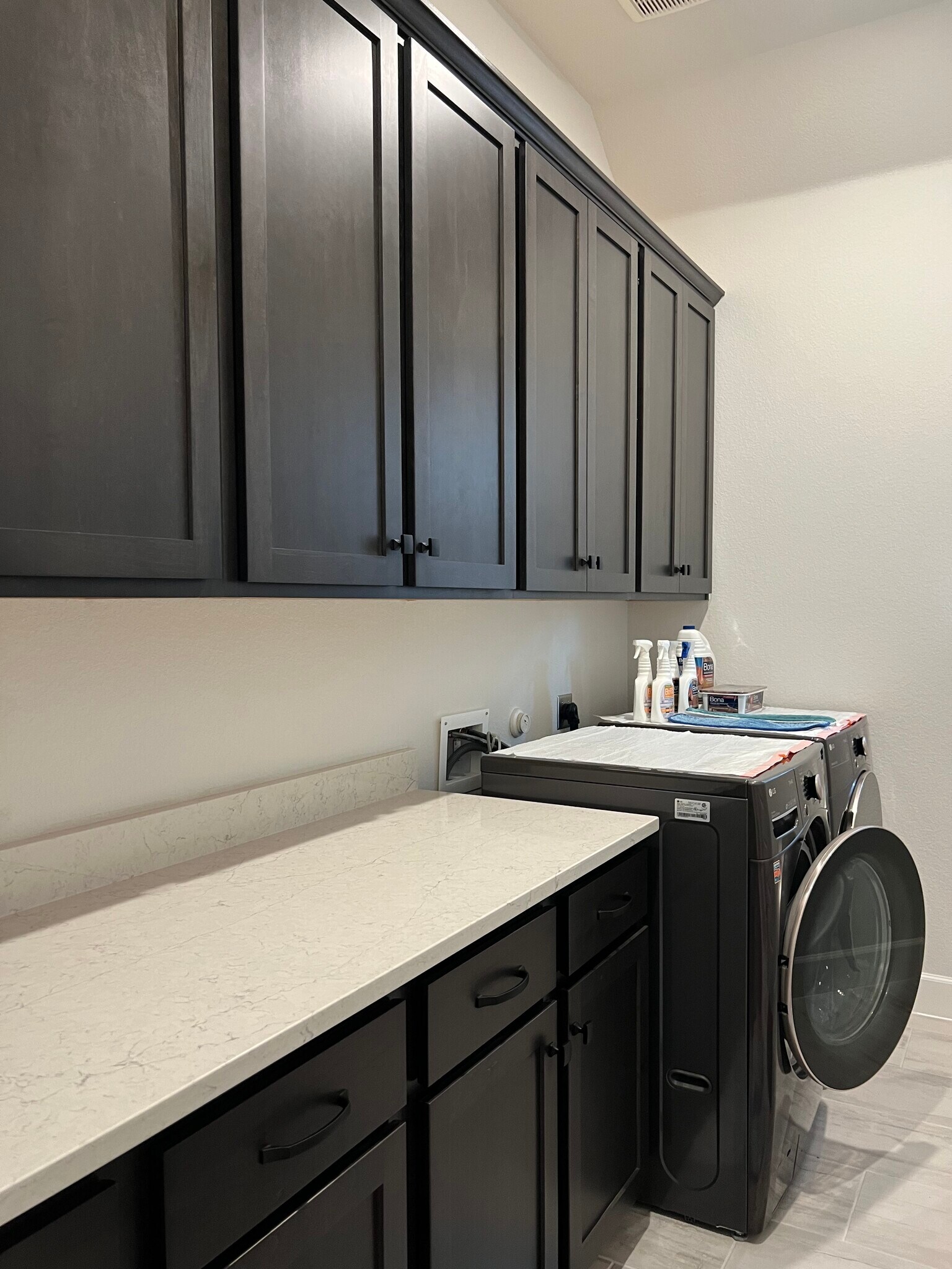 Utility/Storage/Washer and Dryer - 209 Cruising Oak St