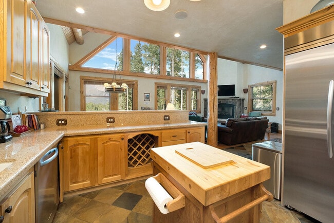 Building Photo - 162 San Joaquin Rd