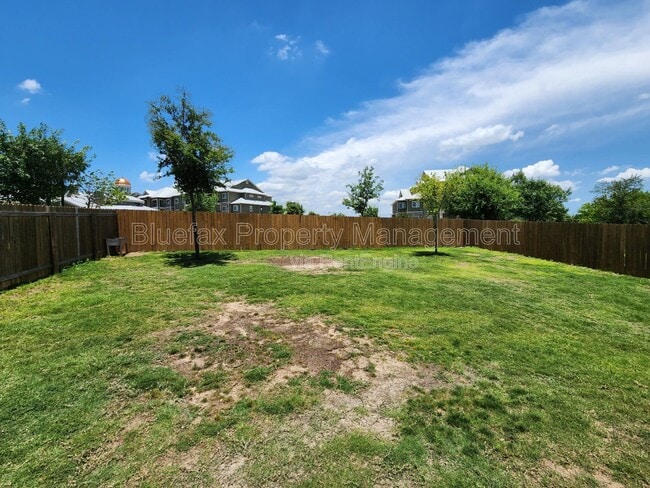 Building Photo - 6811 Freedom Hills