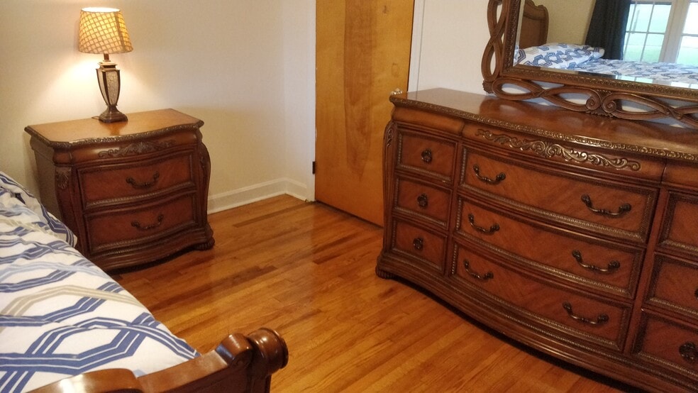 Building Photo - 11727 Harrisburg Rd