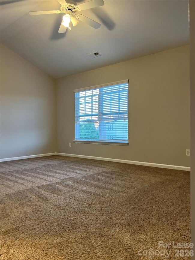 Building Photo - 9844 Walkers Glen Dr NW