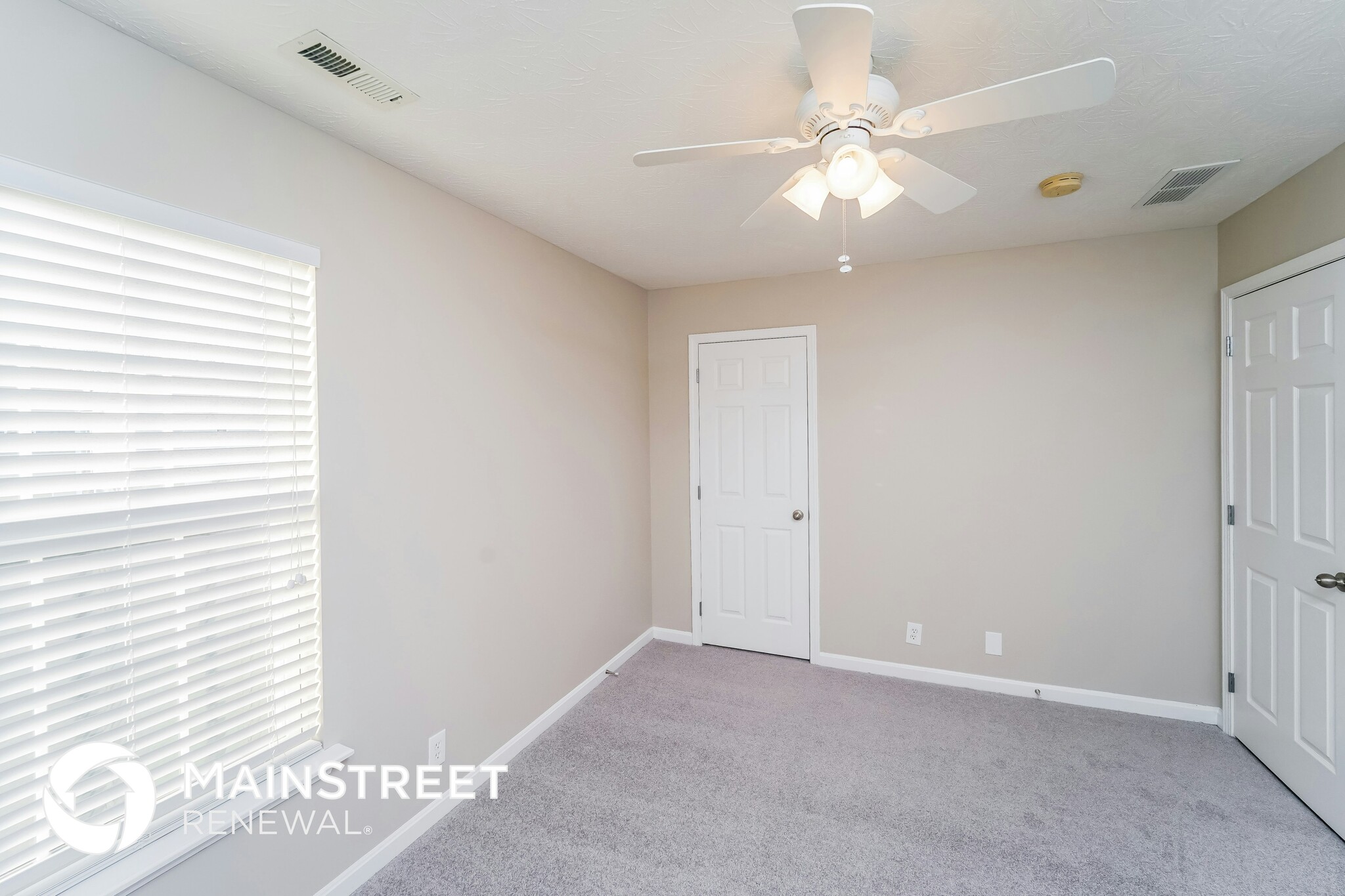 Building Photo - 9222 River Trail Dr