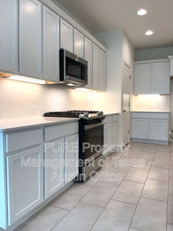 Building Photo - 2305 Twisted Willow Ln