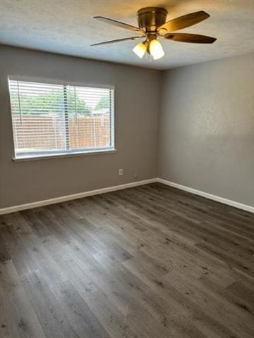 Building Photo - 5204 Hendrix Dr