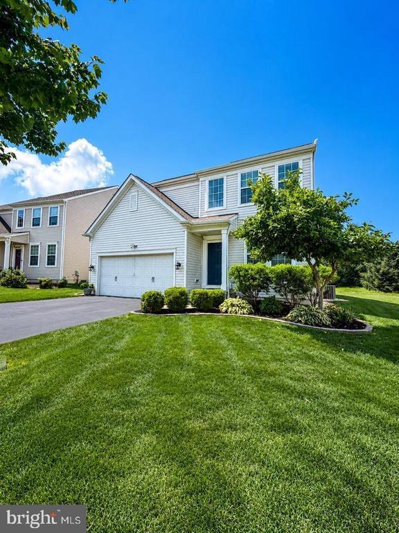 Building Photo - 823 S Haines Cir