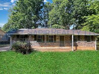 Building Photo - 1423 Hatchcover Circle - Back by Popular D...