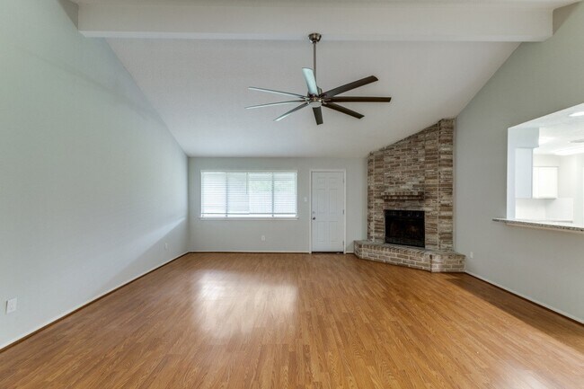 Building Photo - 7218 Ridgeberry Dr