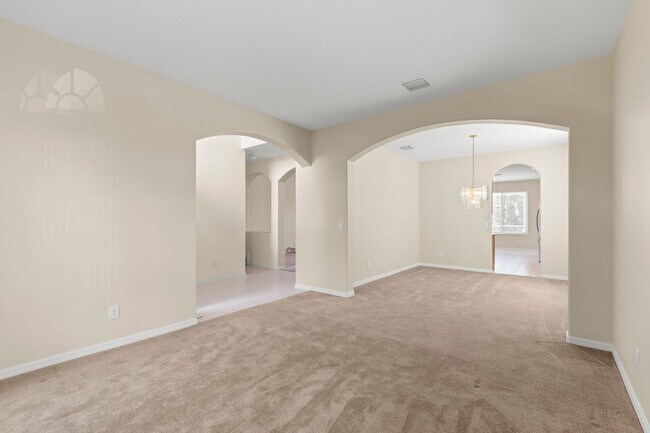Building Photo - 11303 Village Brook Dr