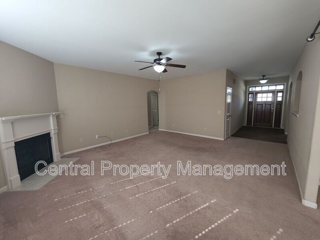 Building Photo - 1 Redwolf Ln