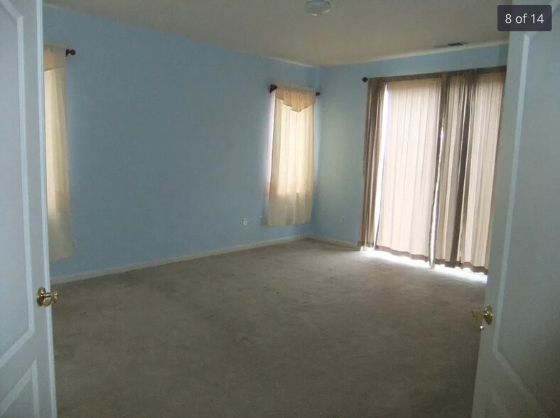 Building Photo - 7116 Beacon Dr