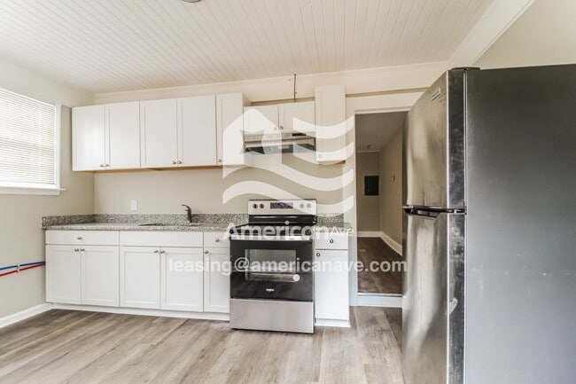 Building Photo - 702#B West Church Street, 31030; #2116170 - 2116170