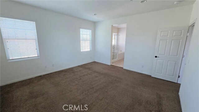 Building Photo - 2915 E Via Terrano