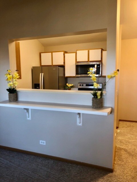 Building Photo - 340 Cunat Blvd