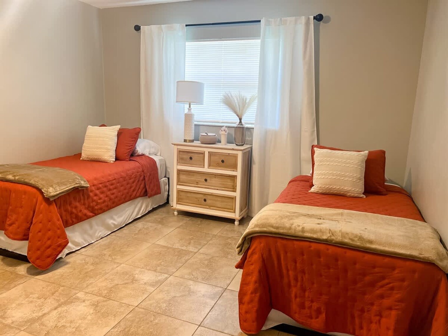 Building Photo - 13921 19th St