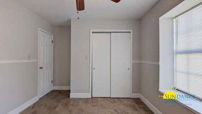 Building Photo - Nice 2 Bedroom Townhouse in Fort Walton