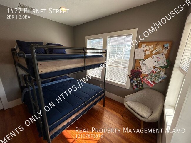 Building Photo - 1427 Burnet St
