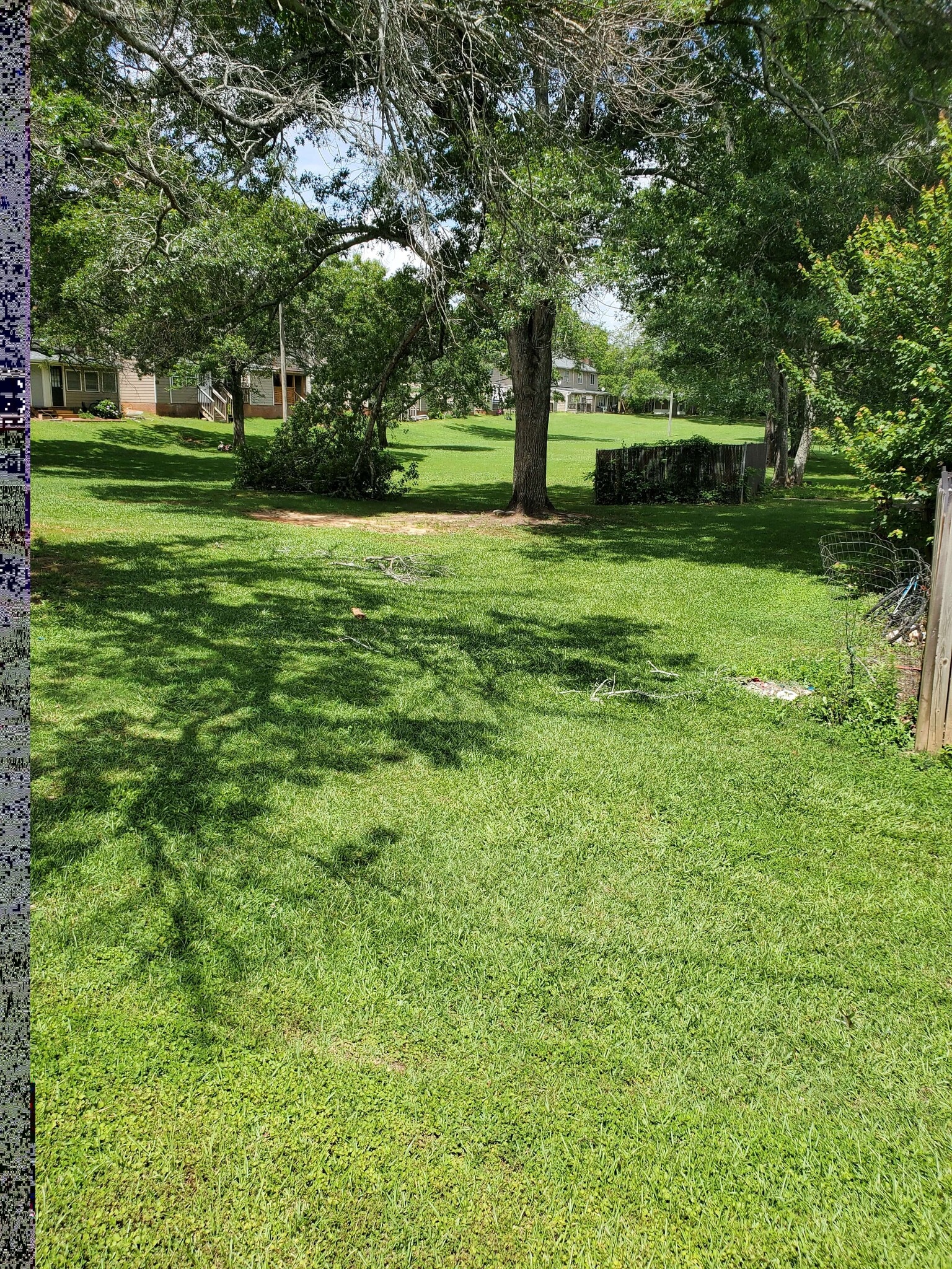 Building Photo - 2080 Kings Gate Cir