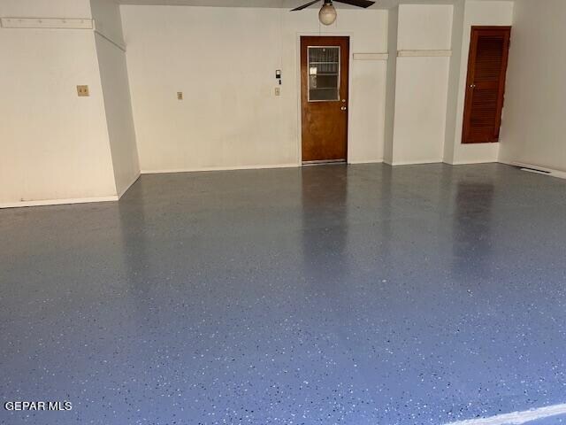 Building Photo - 730 N Resler Dr