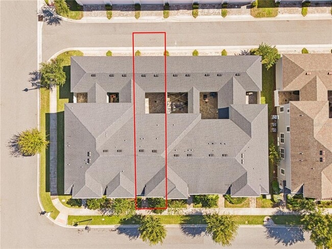 Building Photo - 8019 Glenlloyd Ave