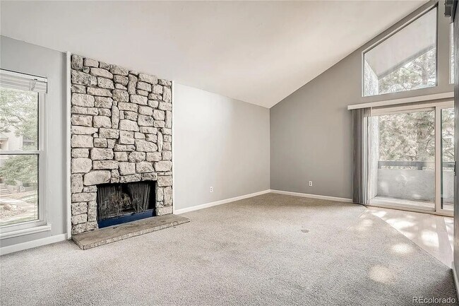 Building Photo - 6410 S Dayton St