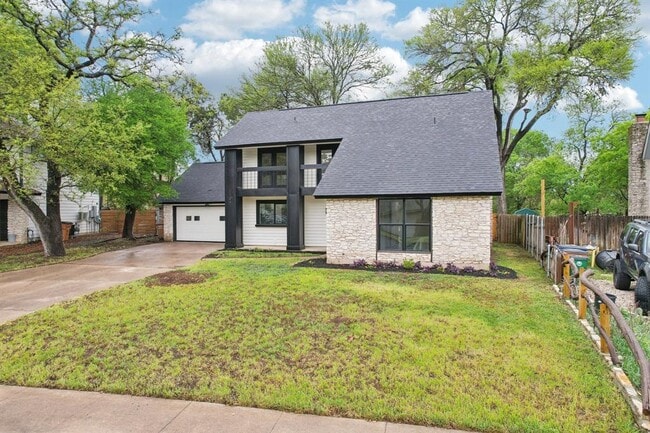 Building Photo - 2104 Malvern Hill Dr