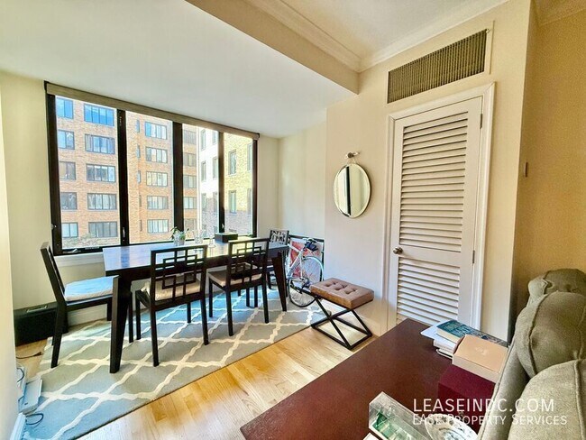 Building Photo - 1701 16th St NW