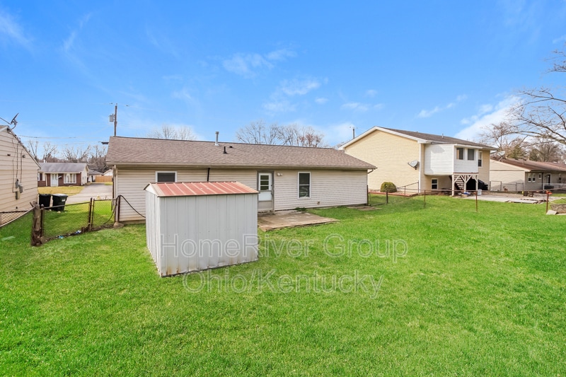 Building Photo - 10040 Sturgeon Ln