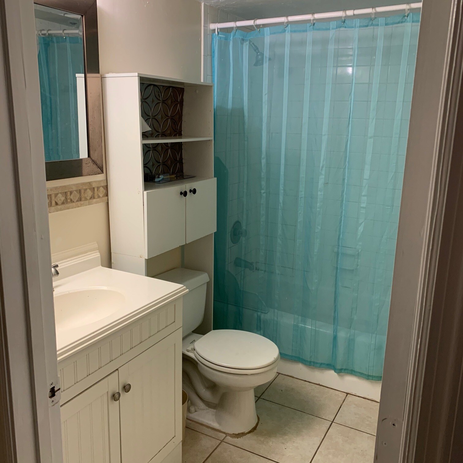 Building Photo - 2360 SW Archer Rd