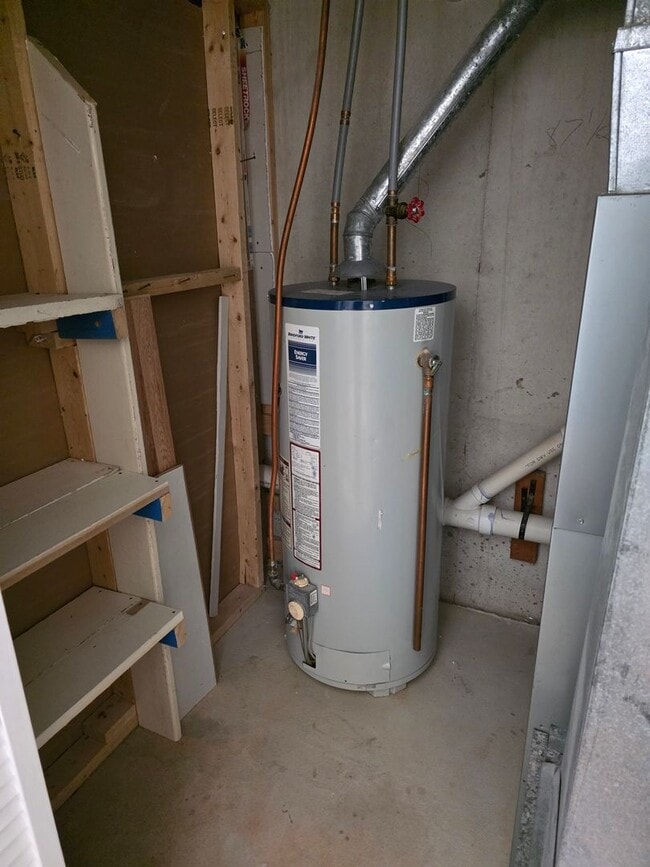 Building Photo - Bay Tree Neighborhood in Dover