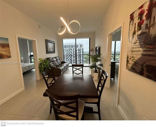 Building Photo - 5350 NW 84th Ave