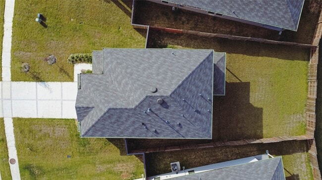 Building Photo - 15173 Canyon Rapids Rd