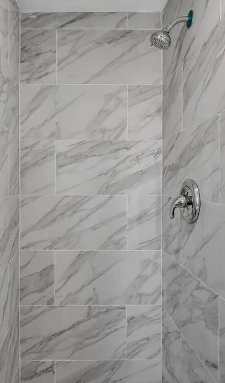 Building Photo - 621 SE 1st St